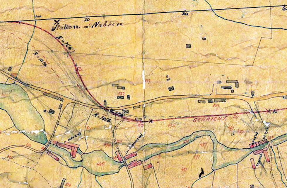Norsk Hoved Jernbanes kartutsnitt Strømmen-Sagdalen 1850. Rød strek viser de første meterne av sidesporets avgrening fra Hovedbanen. Foto: Norsk Jernbanemuseum.