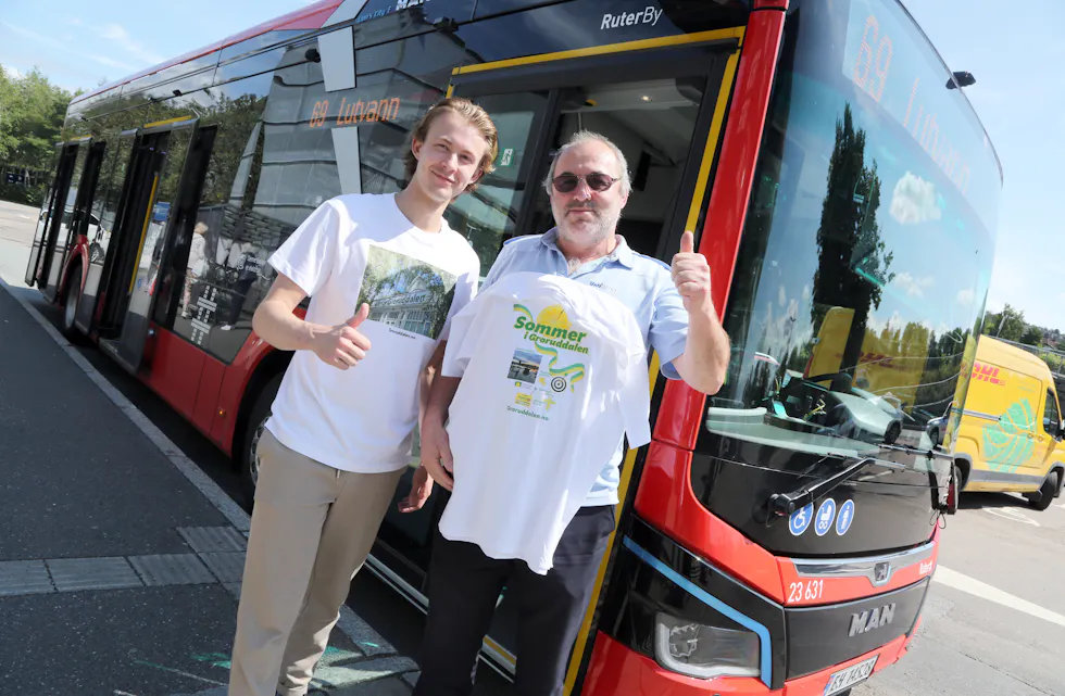 MÅTTE VIDERE: Andrey Poyukov tok sommerdart'en med storm etter at han «casually» kastet til en poengsum god nok til å bli kronet som vinner. Men pliktene kalte, og han ga bort premien til andreplassen.