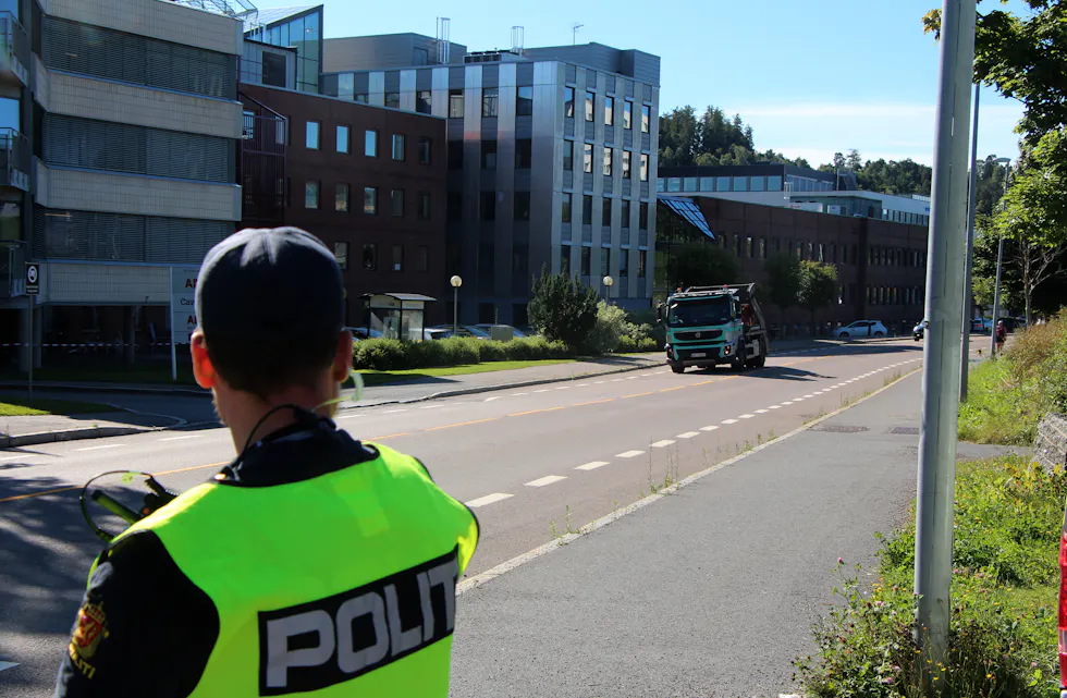 FØLGER MED: Politiet kontrollerer veiene i Oslo i forbindelse med skolestart.