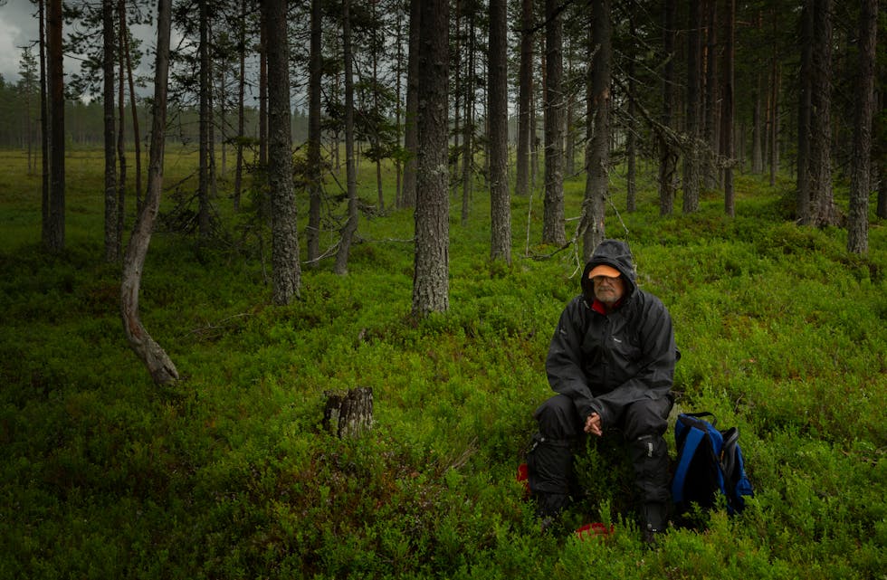 UT PÅ TUR, ALDRI... Selv om det er hyggelig på multetur, er det ikke alltid smilet henger løst. Spesielt ikke når juli måned har litt for mange regndråper å by på.
