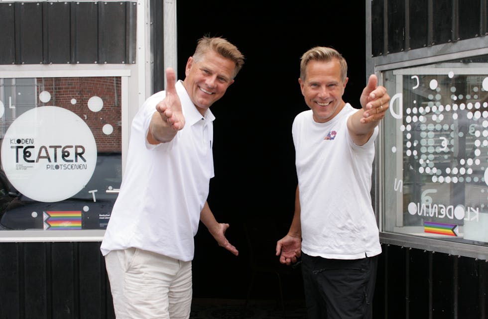 VELKOMMEN INN: 1. september er det premiere på «Turbotvillingene» på Kloden teater. Robert Stoltenberg (t.v.) og Harald Stoltenberg gleder seg til å ta med publikum på reisen.