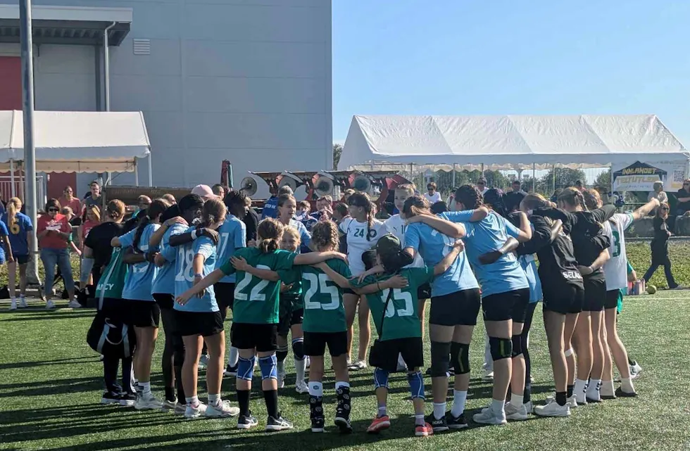 J2015 og J2010 feirer seier