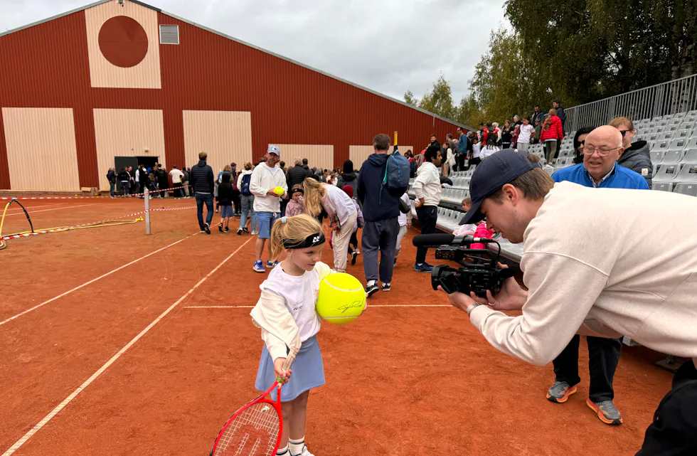 Spilte mot Casper Ruud - da må det bli intervju i lokalavisa.