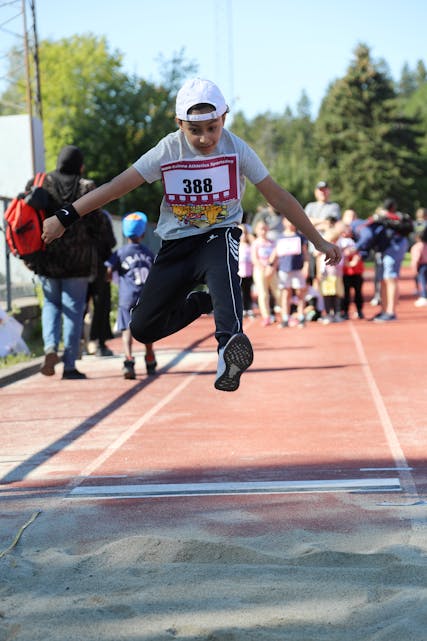 Stovnerbanen - Ezinne Okparaebo