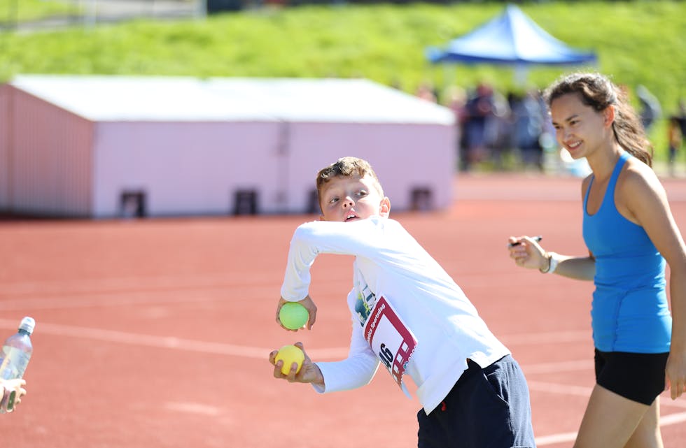 Stovnerbanen - Ezinne Okparaebo