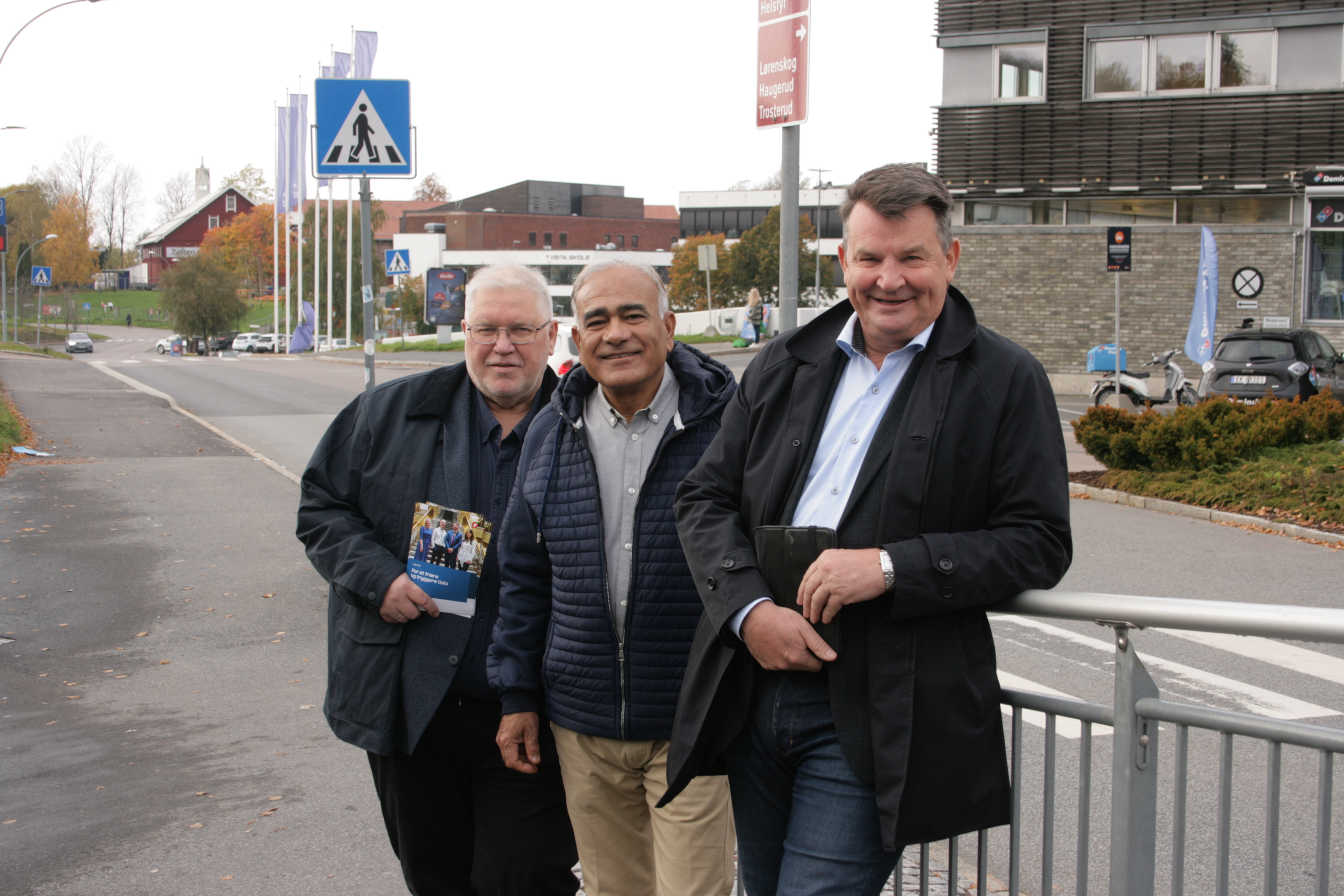 KLAR FOR NY RUNDE: Fremskrittspartiet har blitt enige om sine nominerte til Stortinget. På lista finner vi Vidar Solberg (f.v.) på 8. plass, Ombir Upadhyay på 6. plass og Tor Mikkel Wara på førsteplass.