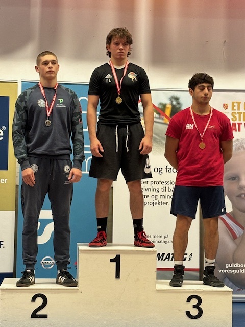 Lars Letvik fra OBK vant Bjørne Cup i Nykøbing Falster, Danmark, sist lørdag, hvor han konkurrerte i 80 kg-klassen med 15 brytere.