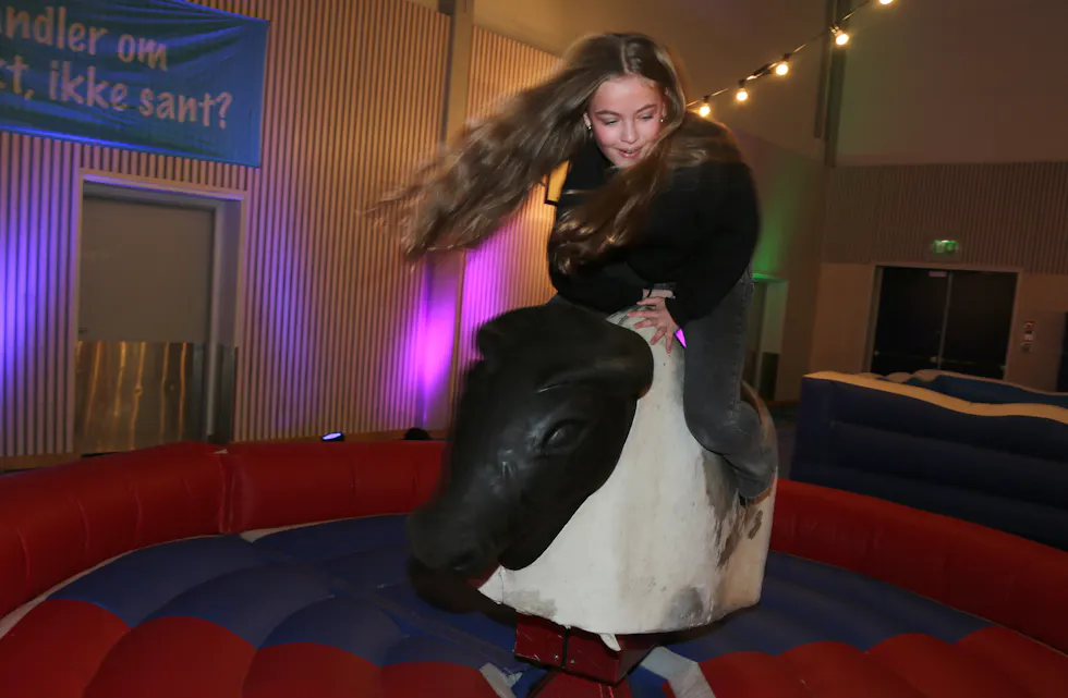 ELLINGSRUD IL MED 50-ÅRS BURSDAGSFEST