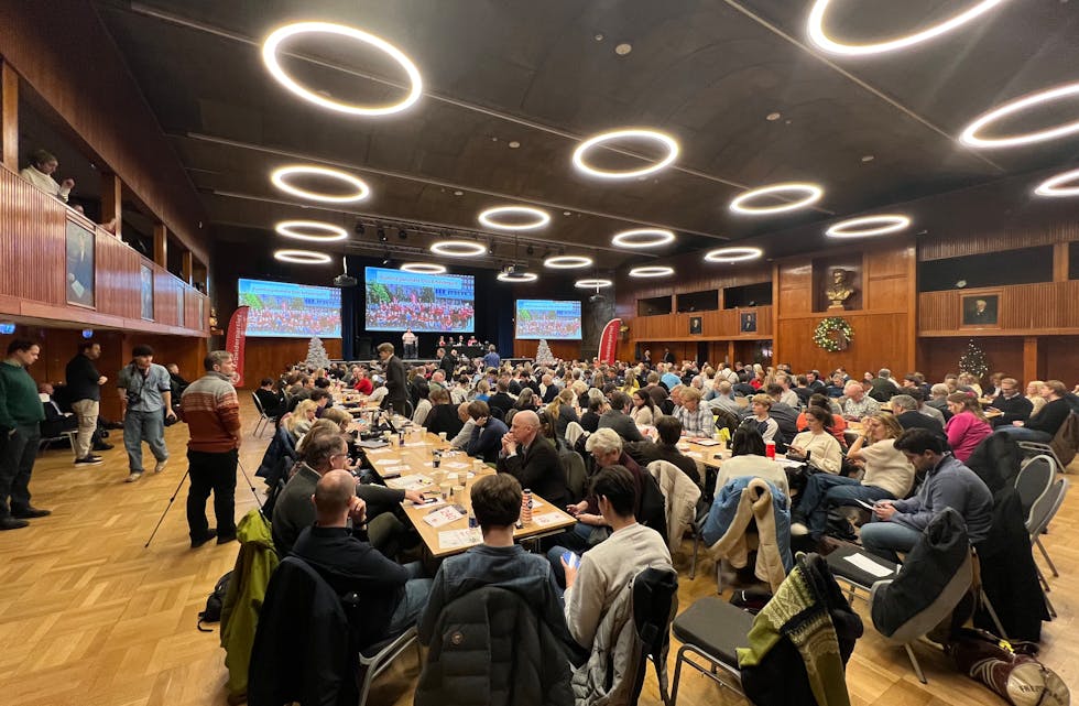 Kamzy Gunaratnam vant over Hadia Tajik_03