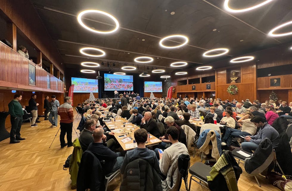 Kamzy Gunaratnam vant over Hadia Tajik_04