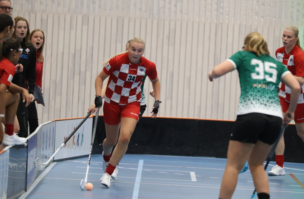 MÅTTE VINNE: Kun seier var godt nok for Tiril Natvik og Sveiva borte mot Stavanger.