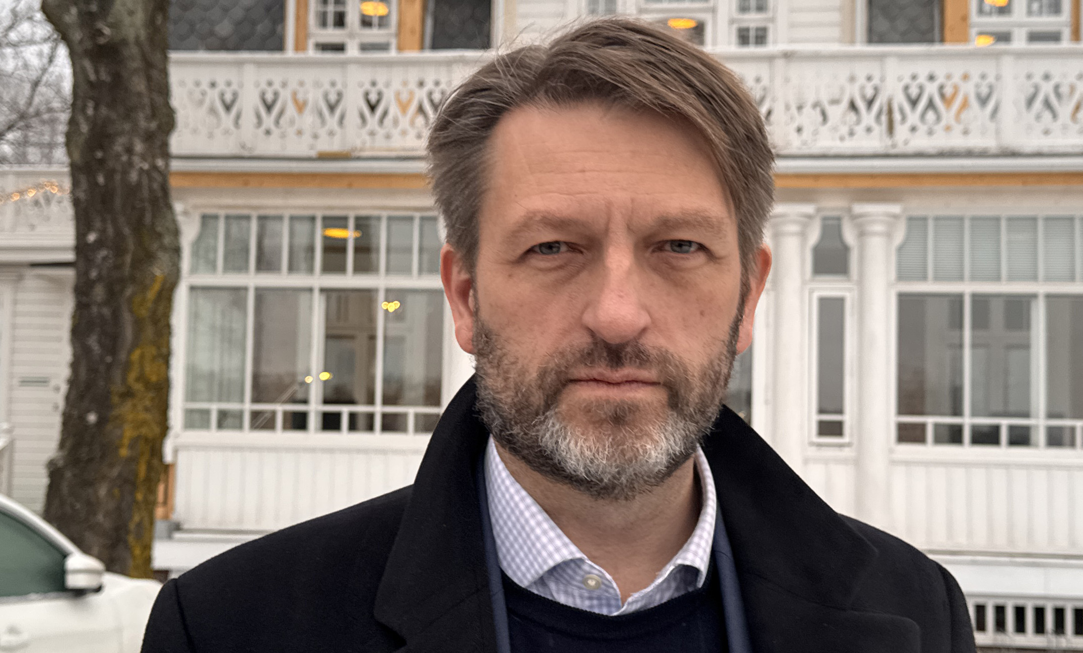 Byrådsleder Eirik Lae Solberg besøkte avishuset på Grorud for å snakke om Oslobudsjettet 2025.