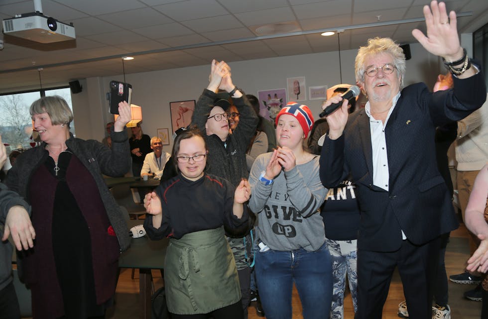 FULL JUBEL: Stemningen stod i taket på Fossheim