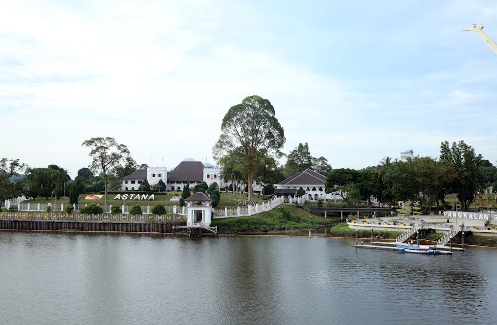 MAJESTETISK BYGG: Palasset som ble bygget etter ordre fra Charles Brooke i 1870.