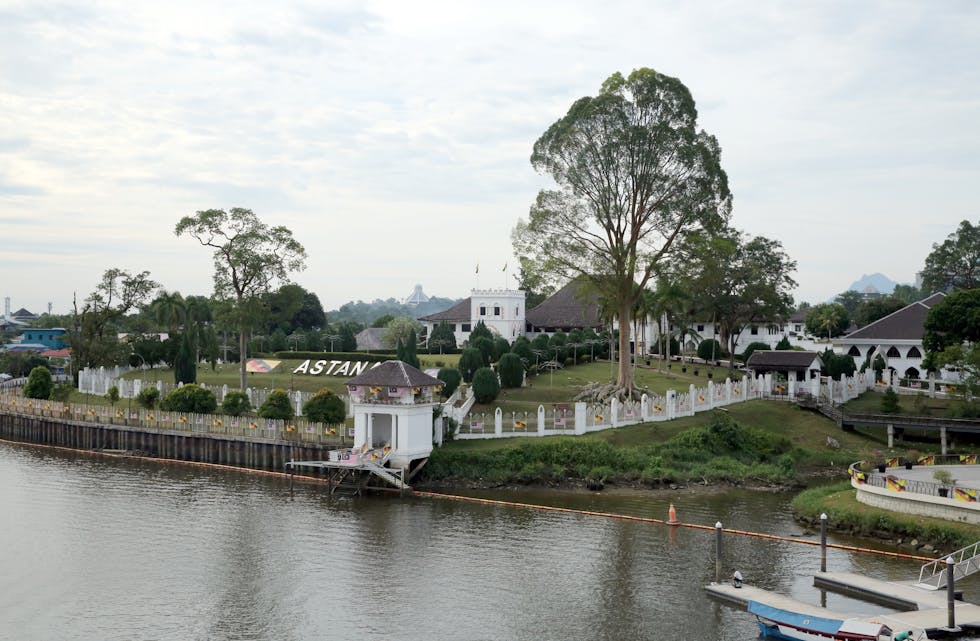 MAJESTETISK BYGG: Palasset som ble bygget etter ordre fra Charles Brooke i 1870.