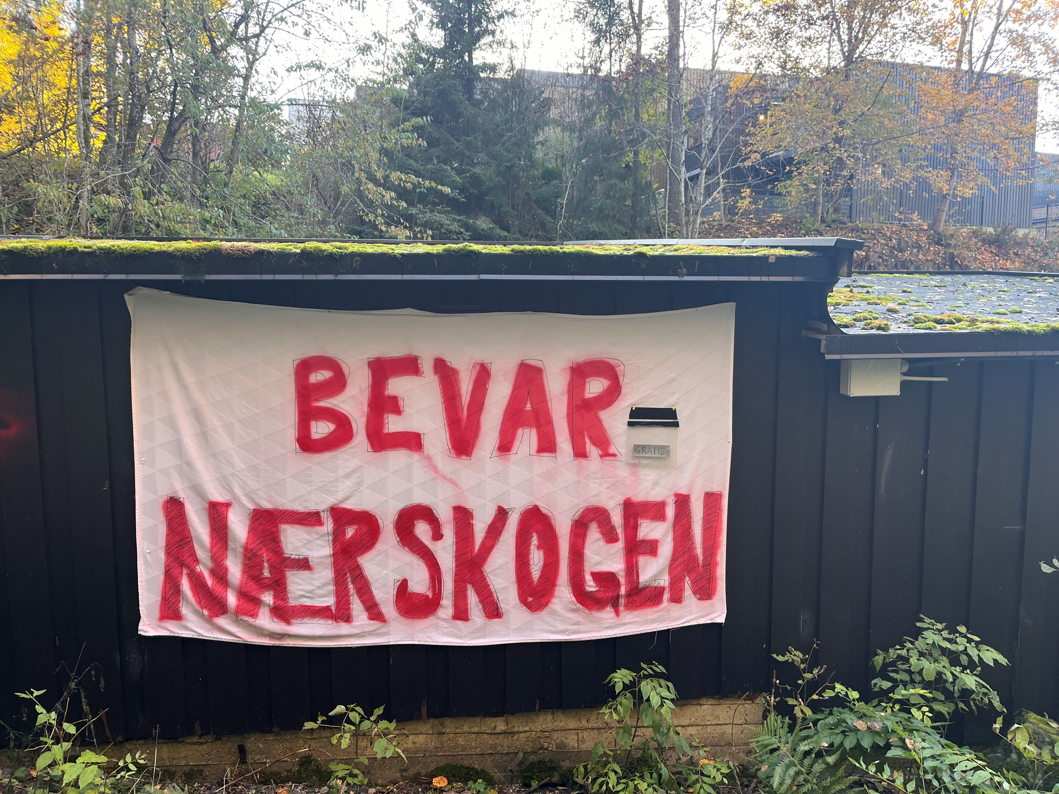Klar tale på garasjevegg i Groruddalen.