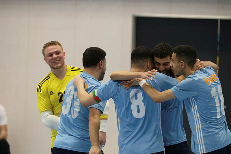 Gleden var stor blant HSIL-gutta etter snuoperasjonen. Comebacket gjorde gleden desto større. Foto: Tom Evensen (alle)