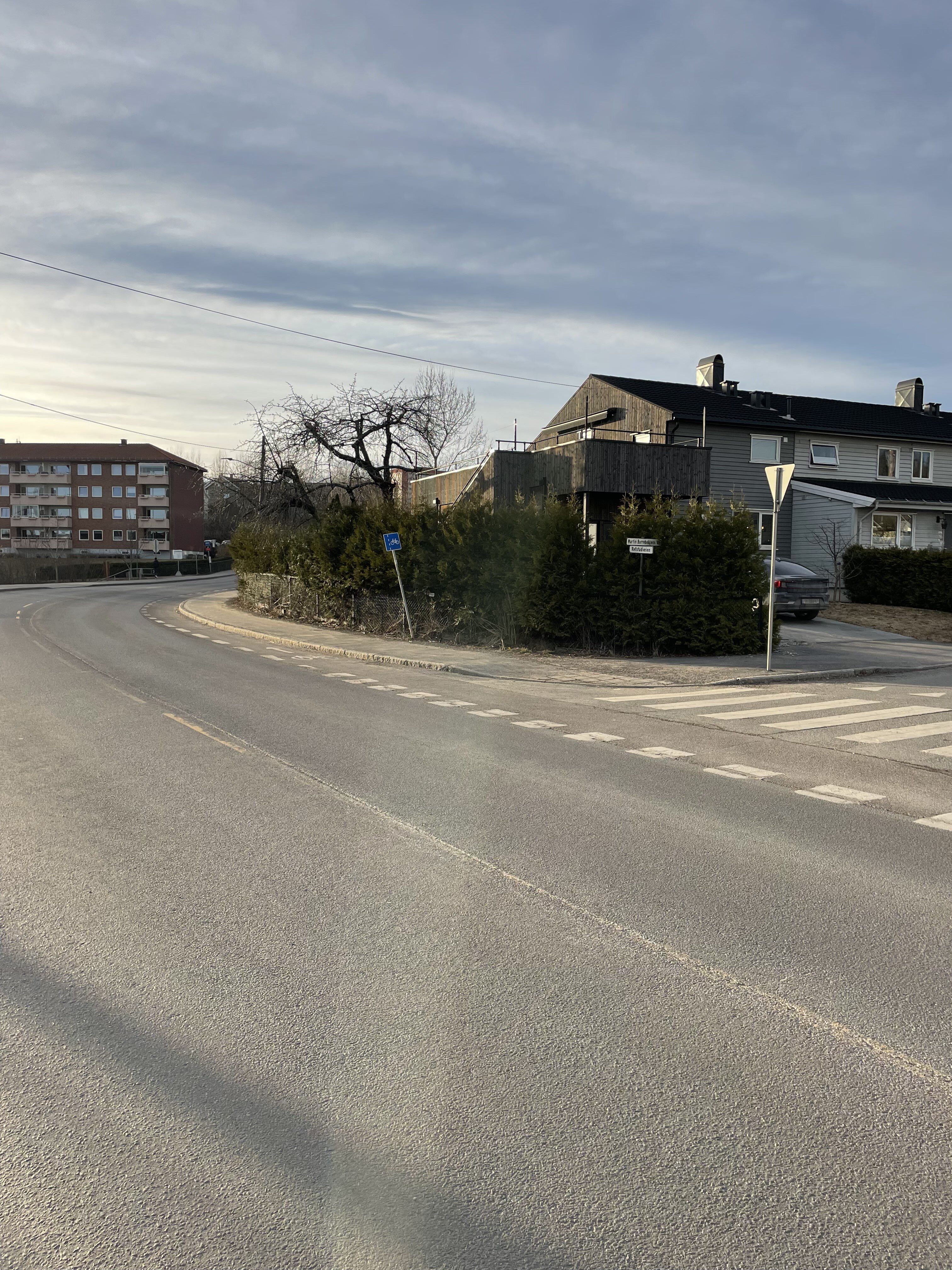 IKKE HENSIKTSMESSIG: Jørn Kveseth mener at å etablere sykkelfelt i Refstadveien og Maria Dehlies vei er helt feil prioritering.