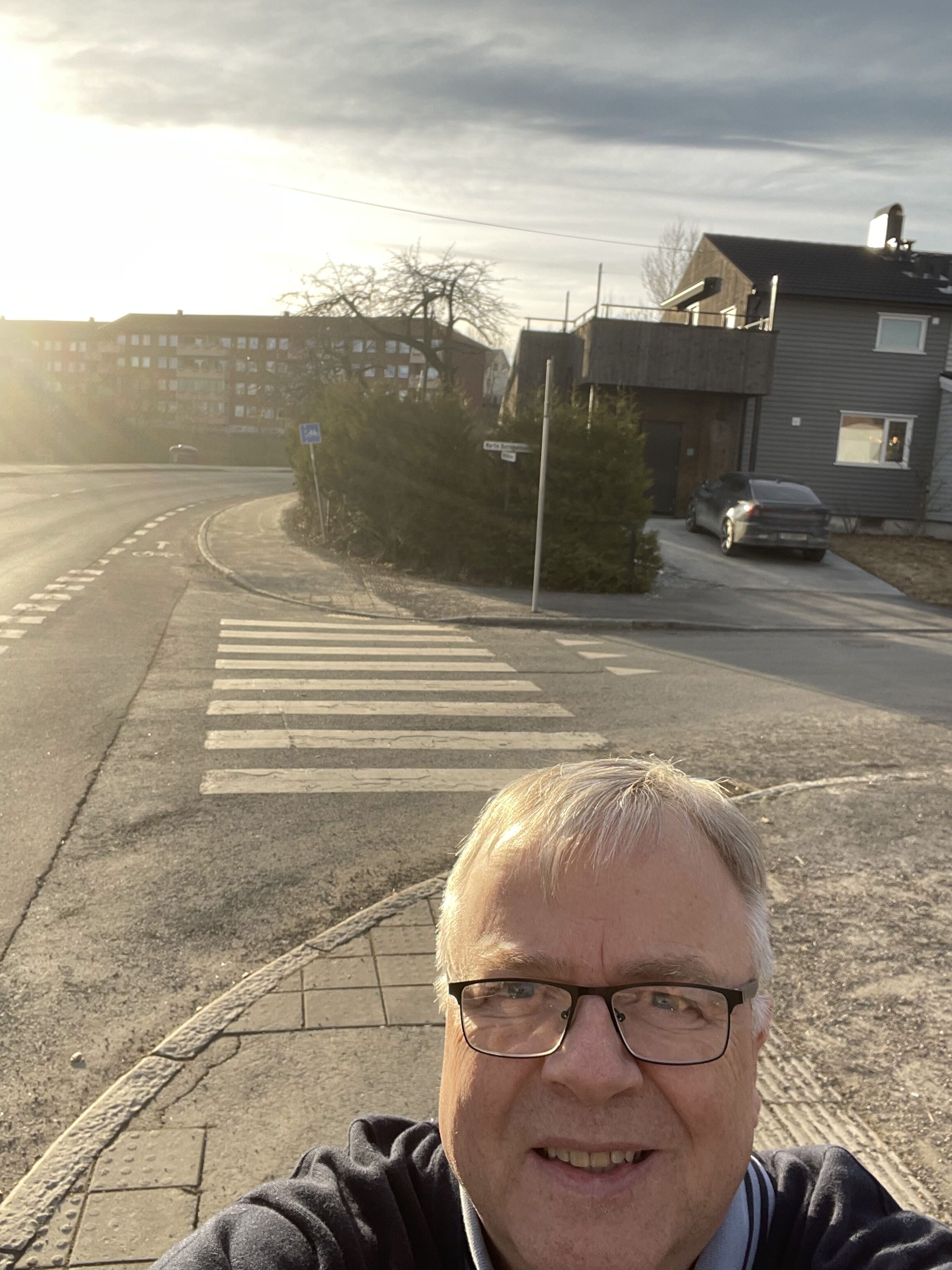 FEILSLÅTT: Jørn Kveseth (Frp) mener at sykkelfelt på bekostning av alt annet har vært rådende tankegang lenge. Nå tar han et oppgjør med det.