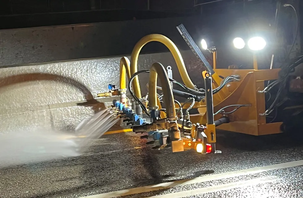 NÅ STARTER DET: Naboene våre på Romerike starter vårrengjøringen allerede søndag kveld. Det kan påvirke mange groruddøler på tur. (Foto: Vaktmesterkompaniet).