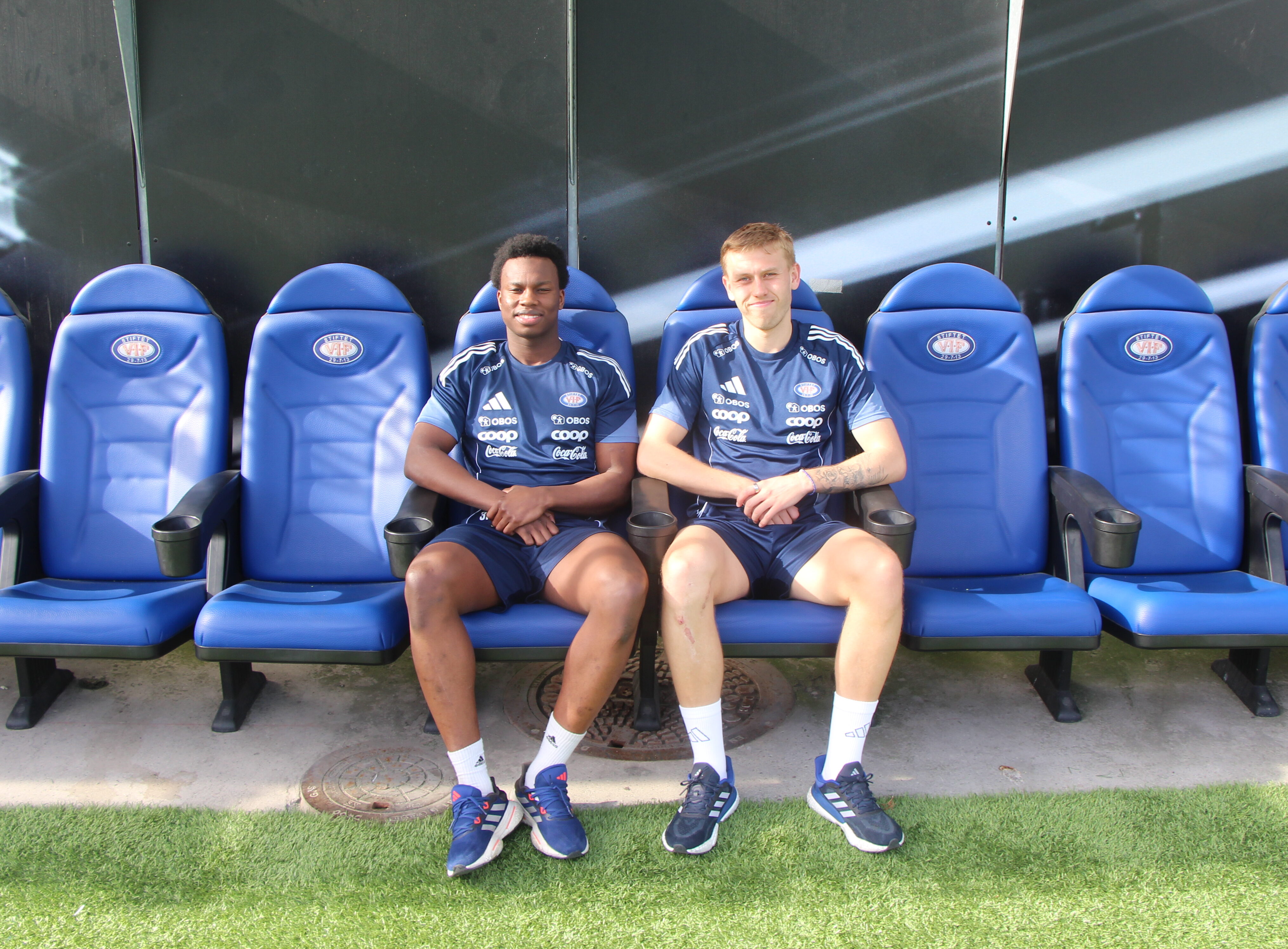 KLARE FOR NY SESONG: Omar Bully Drammeh og Elias Hagen er klare for ny sesong på Intility Arena. 