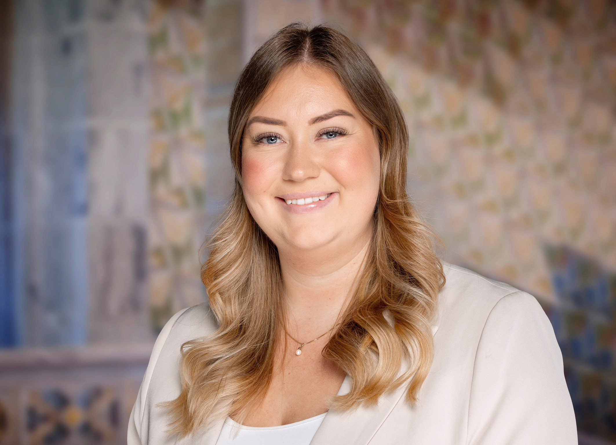 POSITIVE: Julianne Ofstad (Frp) sier at de har fått flere tilbakemeldinger fra lokalmiljøet på Tveita om at det er behov for et nytt bibliotek der. Nå får de med seg byrådspartiene.