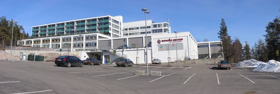 HVA SKJER PÅ ROMSÅS SENTER? Fint lite, til stor frustrasjon hos lokalpolitikerne. 