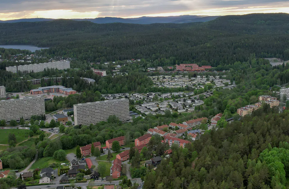 Elsparkesykkel-ulykken skjedde lørdag ved 15.30-tiden i Ammerudgrenda.