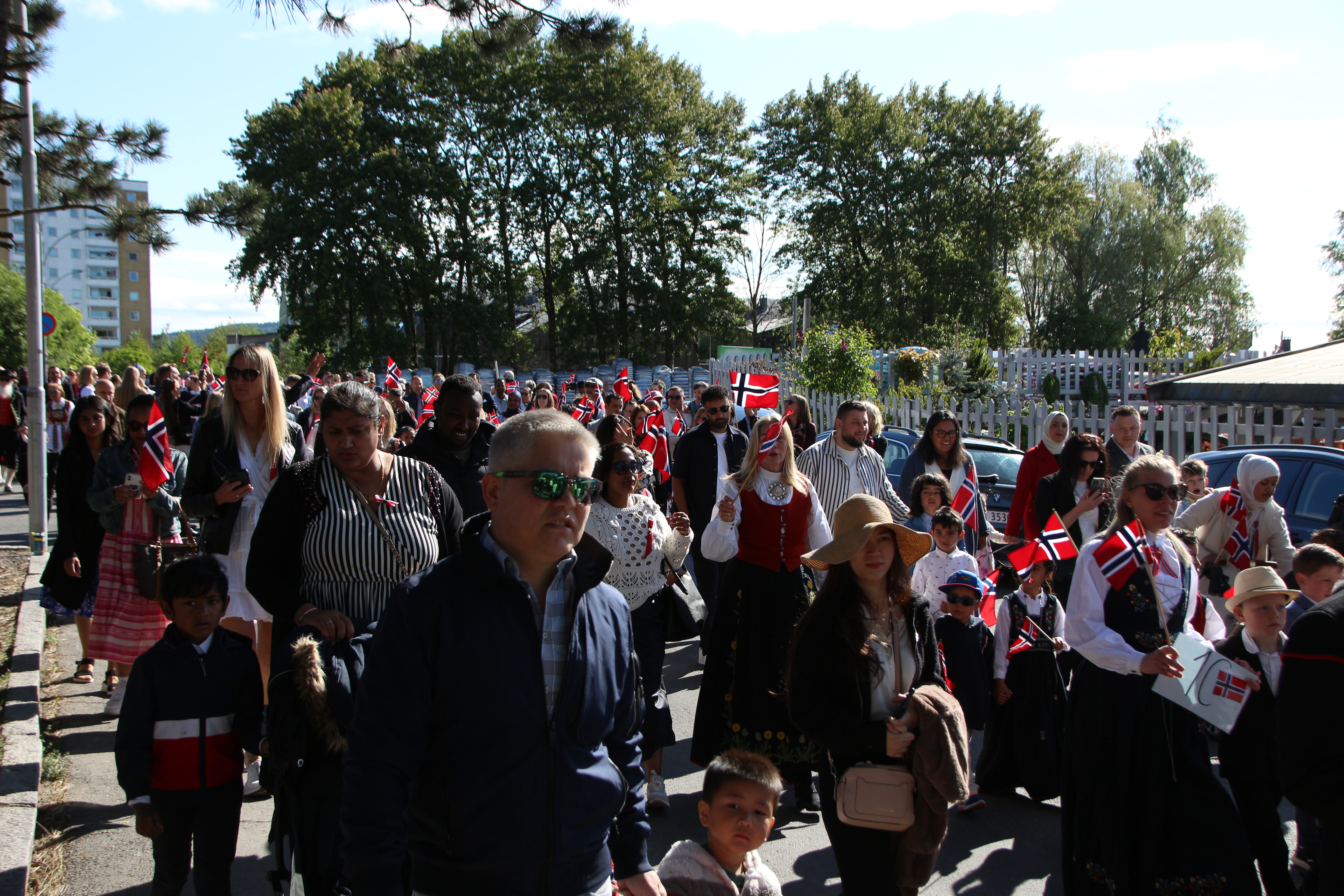 FOLKSOMT: Det var rett og slett et godt gammeldags folkehav på Nordtvet. 