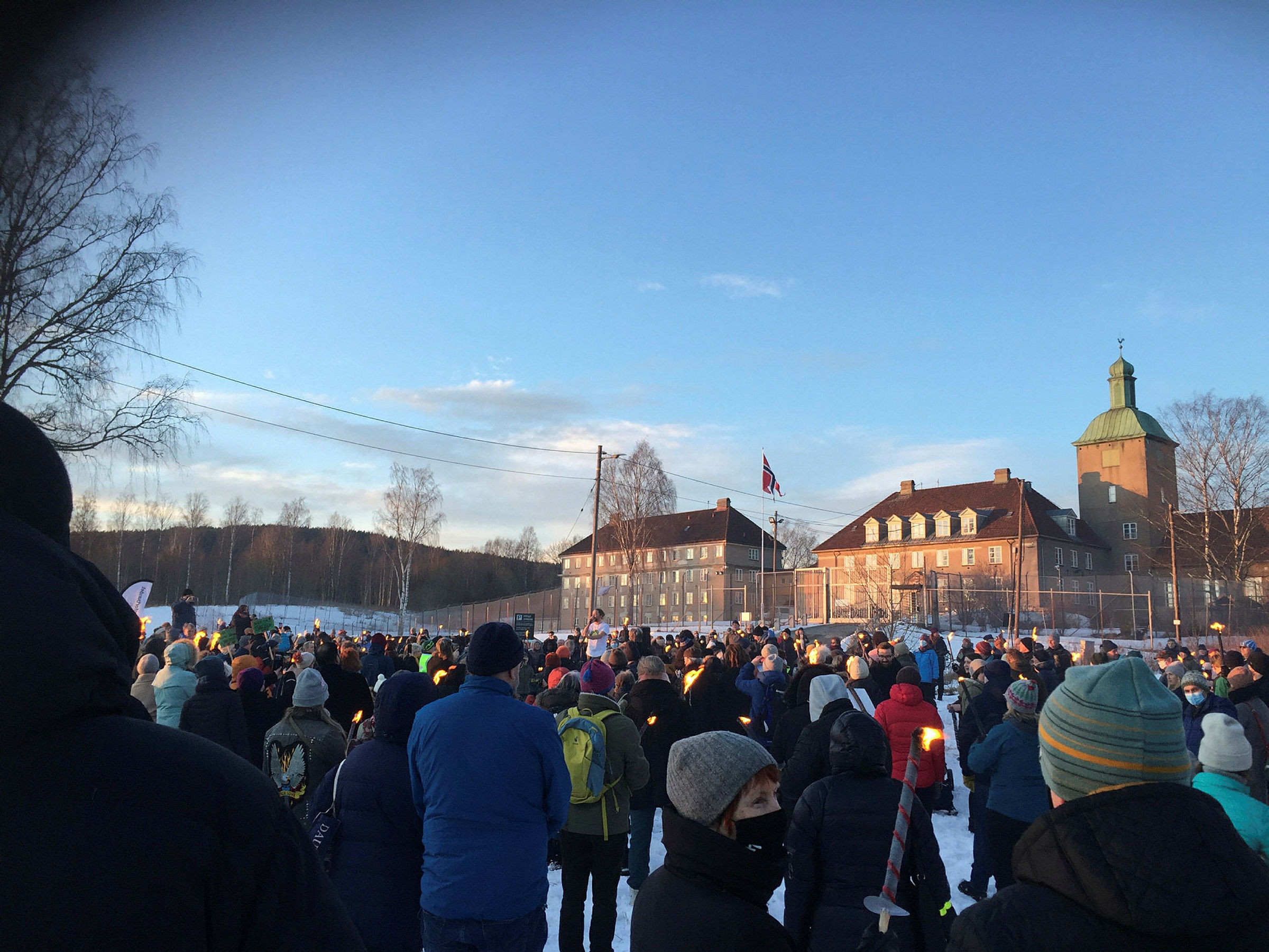 PROTESTENE: Her fra fakkeltoget til forsvar for Bredtvetskogen - en  årelang kamp som til slutt endte med at Bredtvet ble valgt bort som alternativ for nytt hovedfengsel i Oslo. Alle trodde kampen var vunnet og planene lagt bort, men nå kommer nye planer om fengsel i Bredtvetskogen.