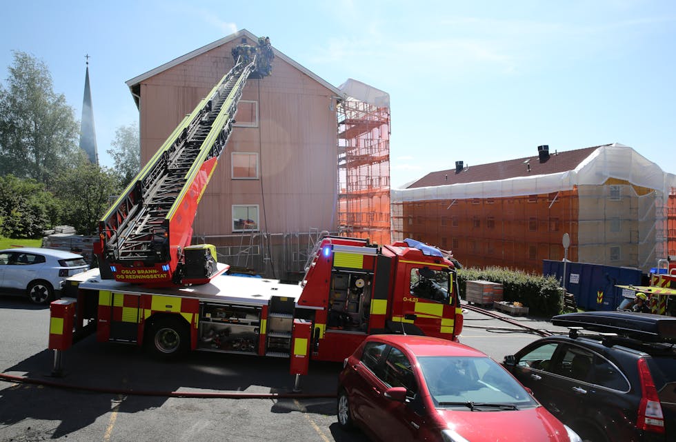 LOFTSBRANN TRAVERVEIEN VED TONSEN KIRKE