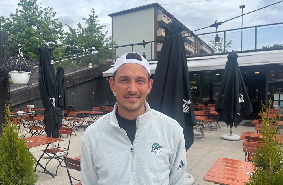 GLEDER SEG: Adrian Tærud, daglig leder ved Paviljongen i Bjerkedalen park, gleder seg til å åpne dørene for en helt ny type sommerarrangement i nabolaget.