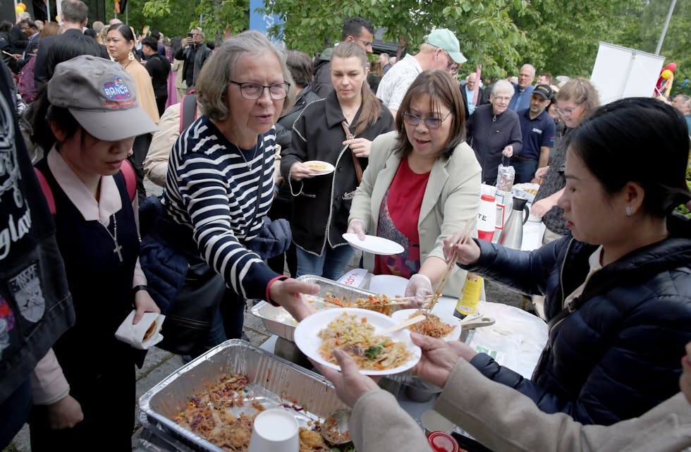 PINSEFESTIVAL FURUSET KIRKE