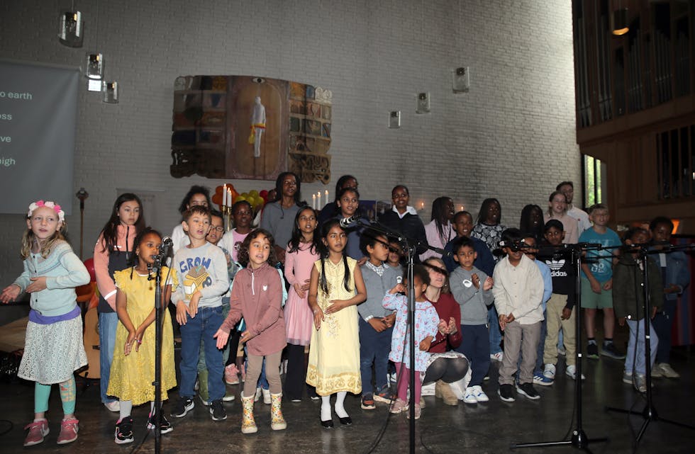 PINSEFESTIVAL FURUSET KIRKE