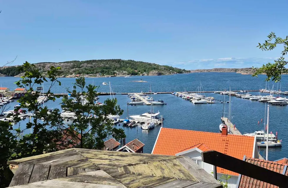 VAKKER UTSIKT: Skjærgården viste seg fra beste side.