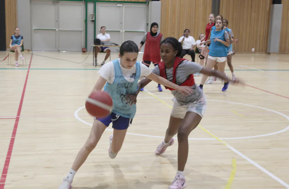 JENTEBASKETCAMP APALØKKAHALLEN