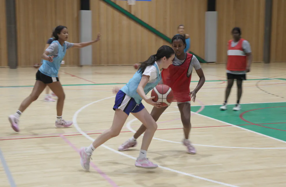 JENTEBASKETCAMP APALØKKAHALLEN