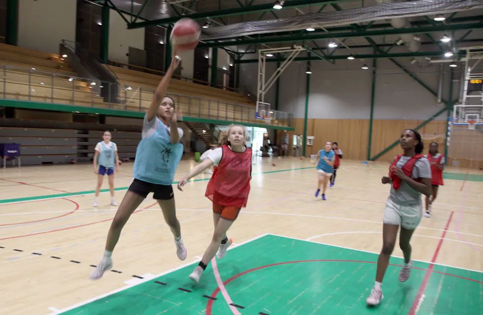JENTEBASKETCAMP APALØKKAHALLEN
