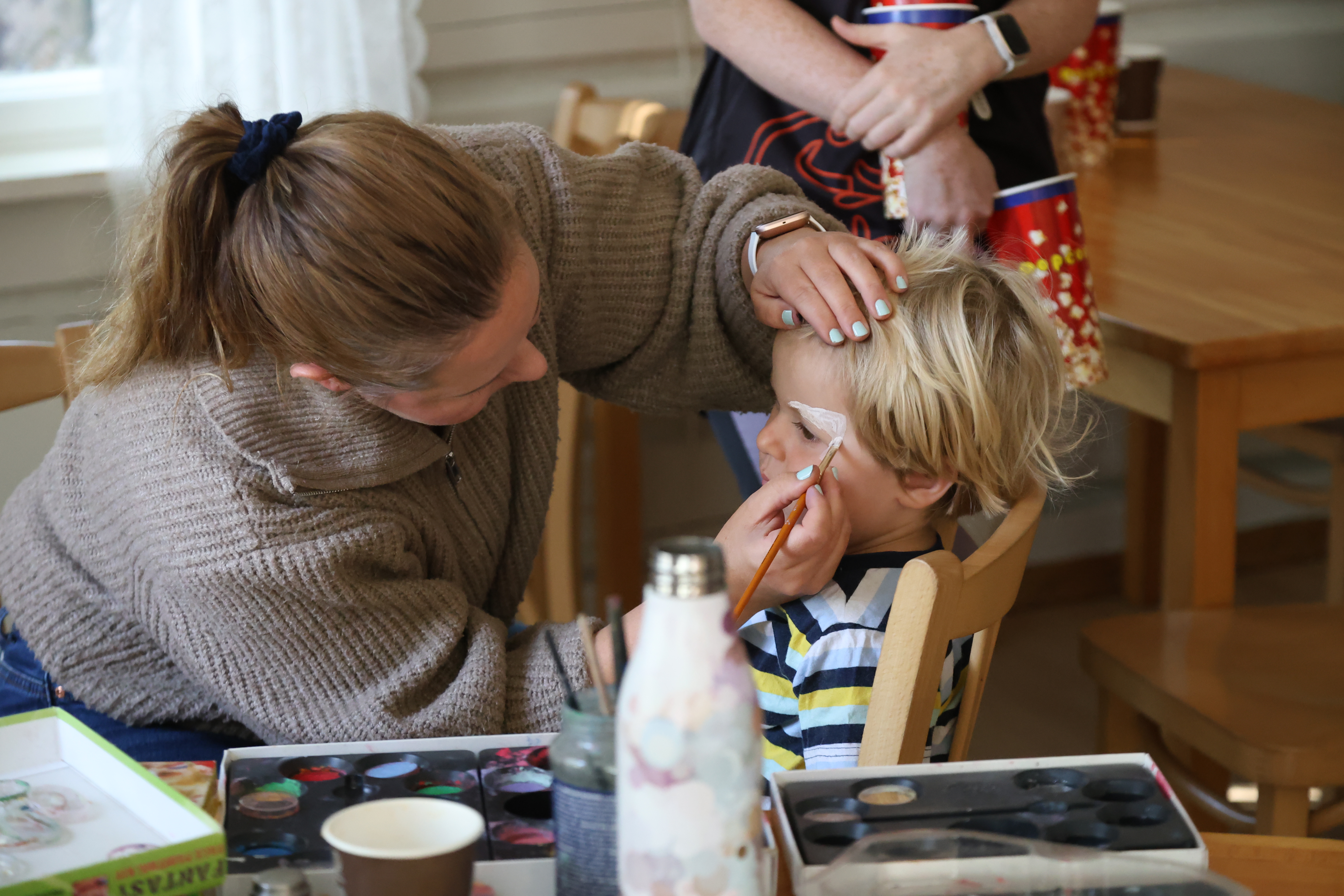 Det var populært med ansiktsmaling.