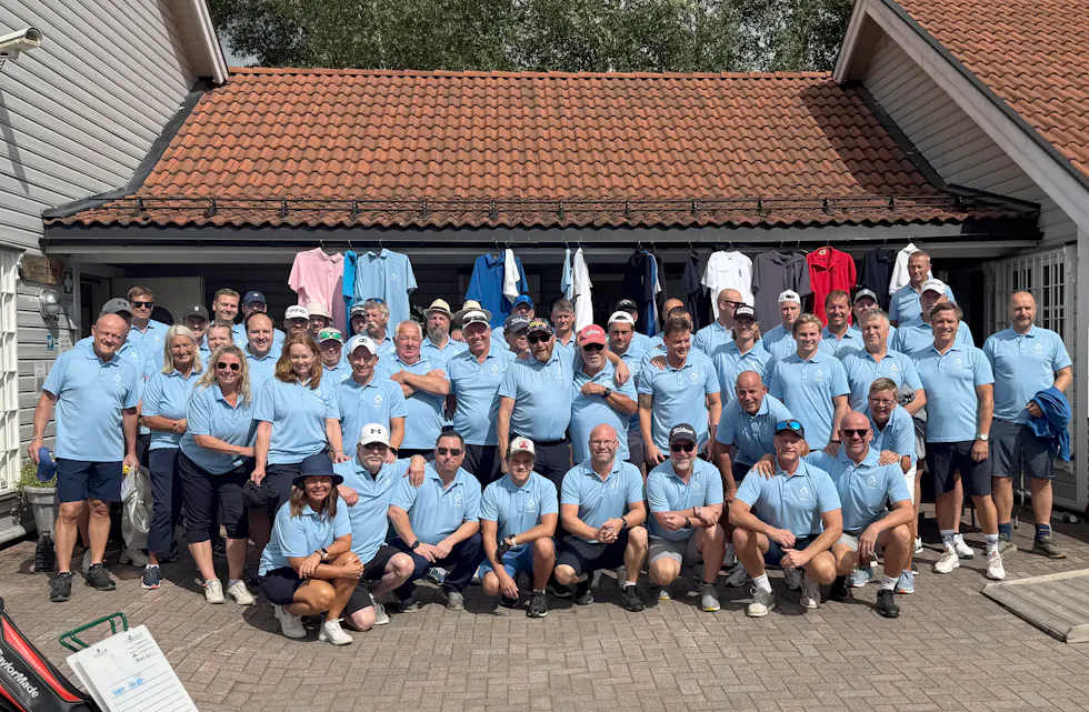 STOR GOLFGJENG: Store og små Grei-medlemmer stilte da årets utgave av Grei Open ble arrangert på Groruddalen Golfklubb. Det ble som alltid en stor suksess. Foto: Grei