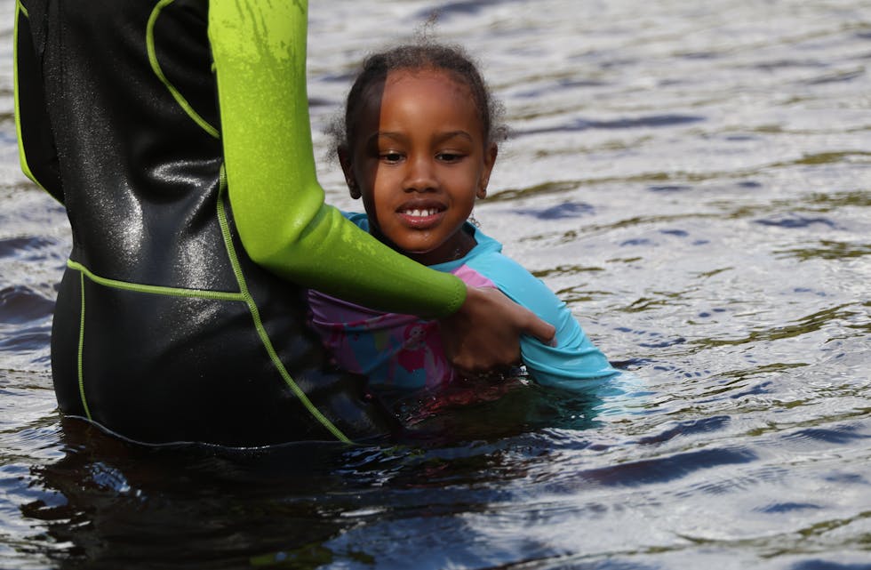 Svømme- og Aktivitetsdag - barna (11)
