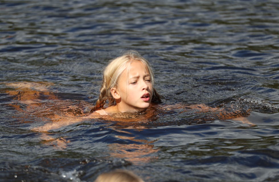 Svømme- og Aktivitetsdag - barna (23)