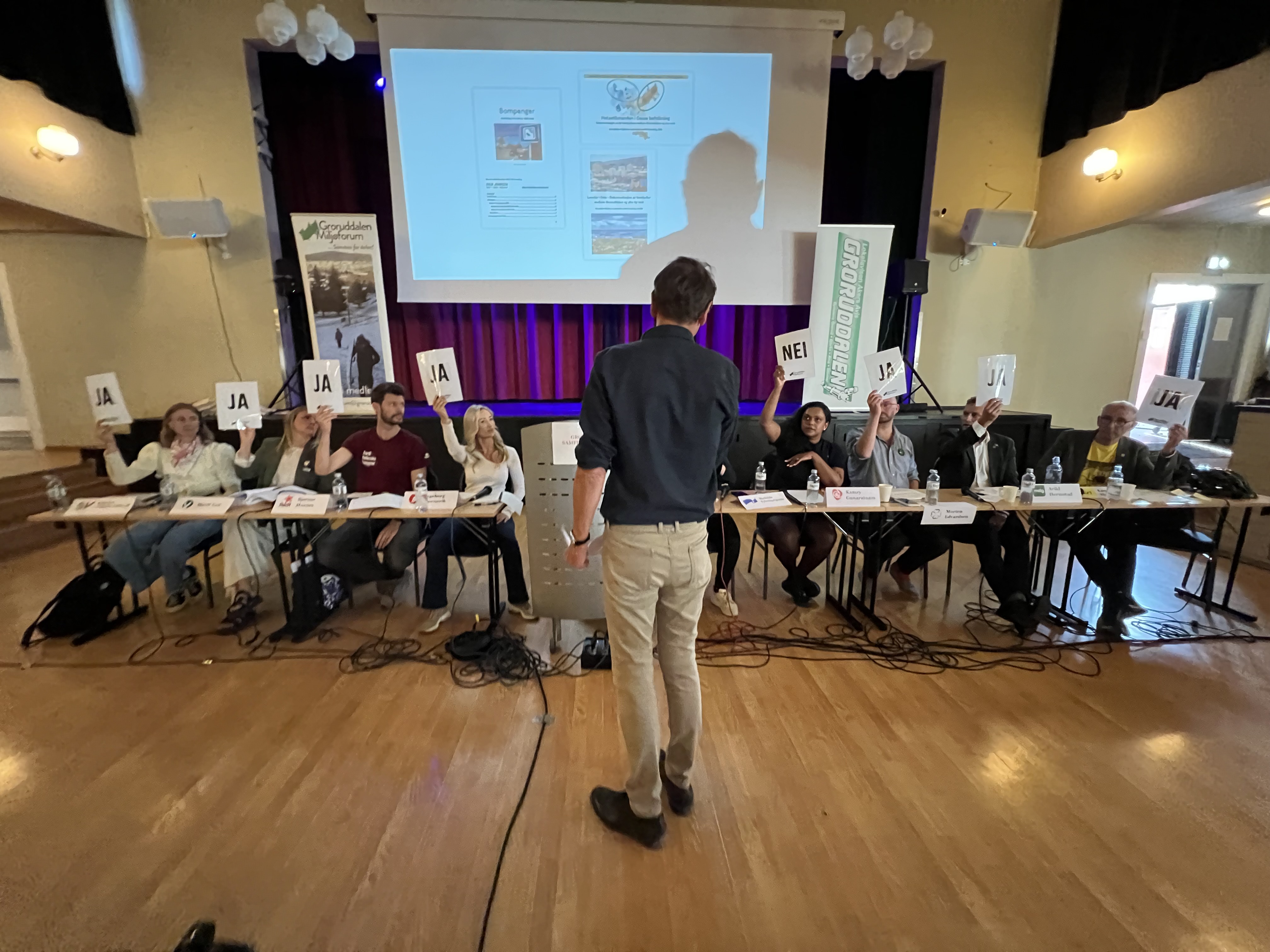 ENSOM SVALE: Kamzy Gunaratnam (Ap) stemmer nei til å love E6-lokk i nær fremtid.