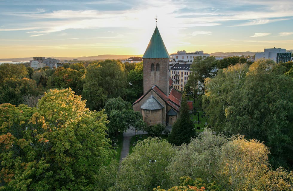 Gamle Aker kirke