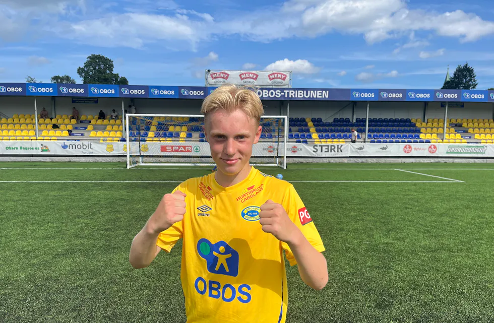 REGN MED NOAH: Han er ikke gamle karen, men 15 år gamle Noah Gulbrandsen Pavel har vist seg viktig for Grorud IL denne sesongen.