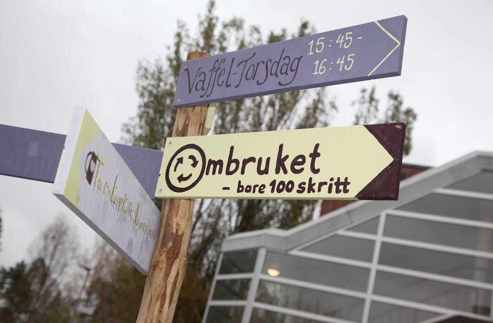 VIKTIG BESKJED: Nye skilt kan også opplyse om viktige hendelser på Ellingsrud.