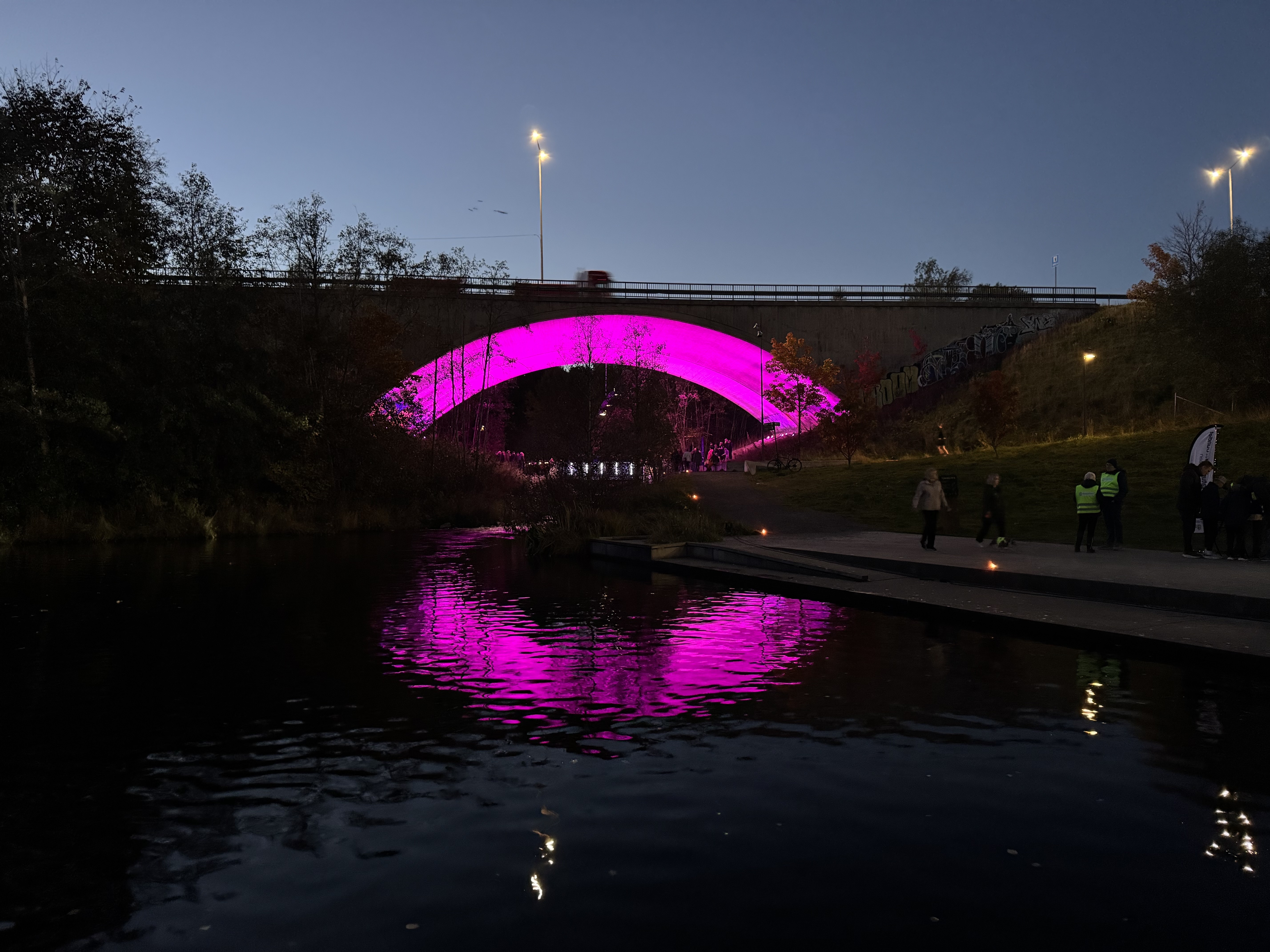 GRORUDPARKEN: Lysinstallasjonen i Grorudparken var et vakkert syn.