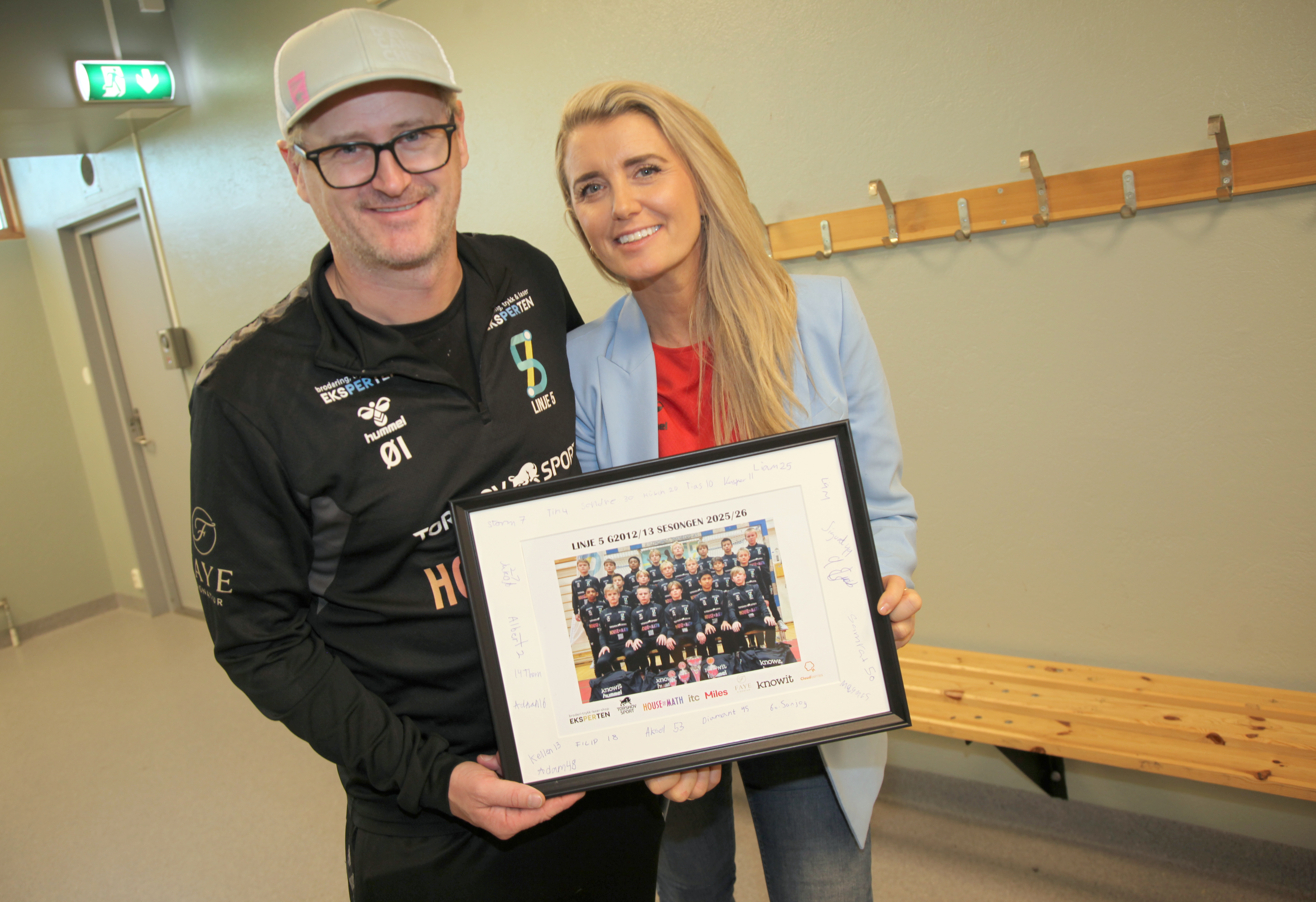 MYE FELLES: Hovedtrener for Linje 5 gutt 2012/2013, Øystein Iversen, og håndballpresident Randi Gustad har mye felles. Samme oppvekstområde på Risløkka/Løren/Økern/Refstad, skole og idrett. 