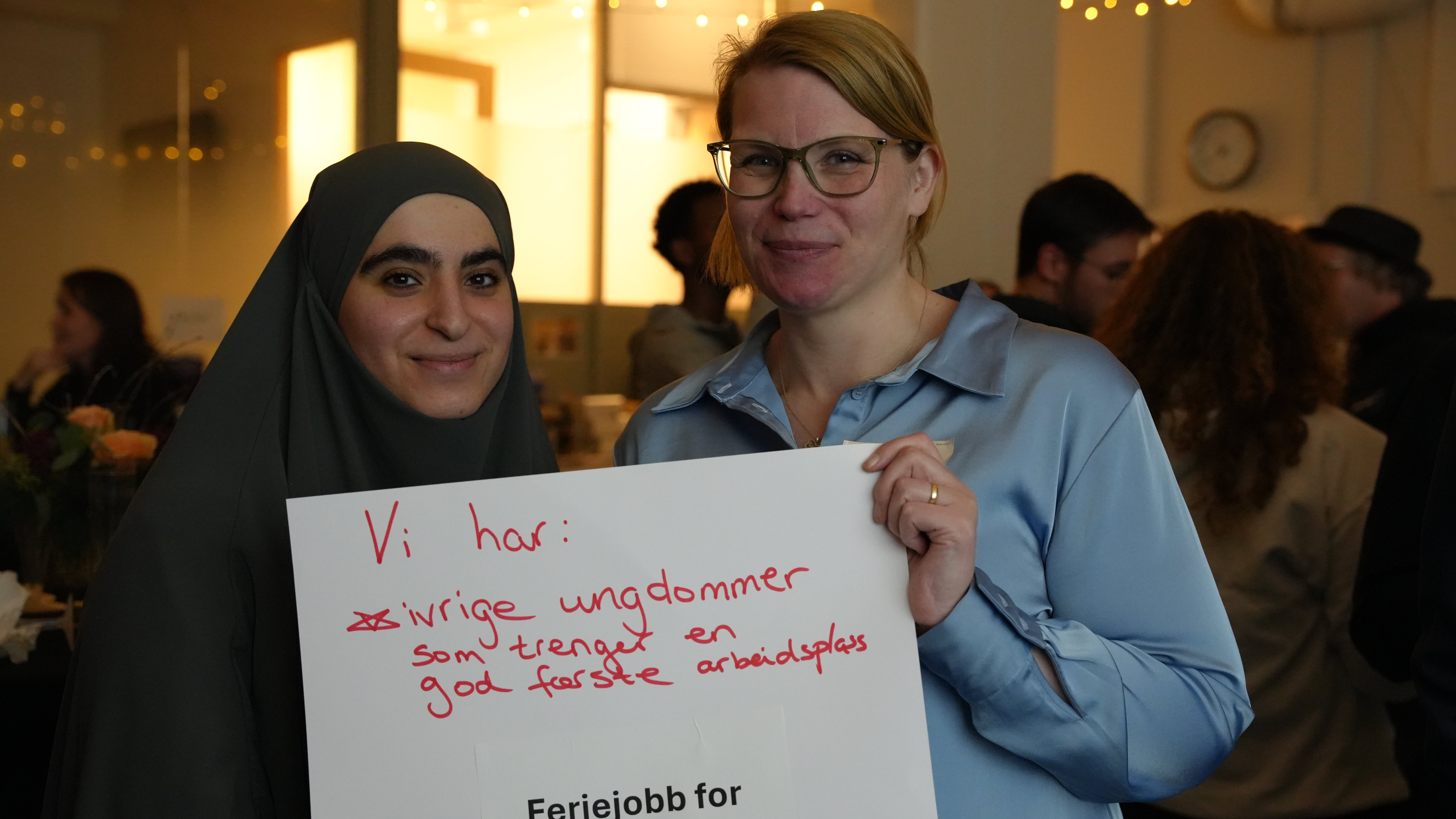 Maren Frøskeland Nazar og Hana Abdi-Kasnazan fra Stovner Ung. Foto: Hüseyin Ozdemir.