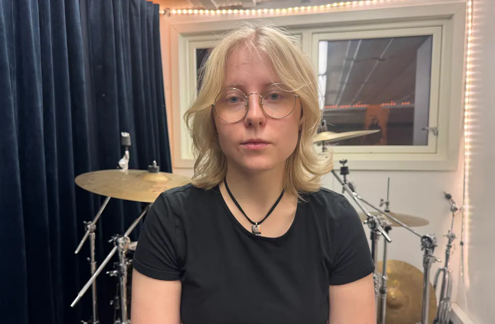 REAGERER STERKT: For Ida Krok Nielsen er Fyrhuset et fristed hun har hatt siden hun var 10 år. Nå frykter hun at tilbudet forsvinner.